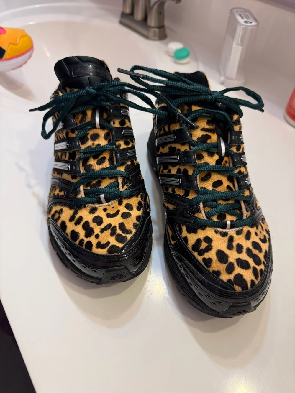 Adistar Control 5 Leopard Print Sneakers
